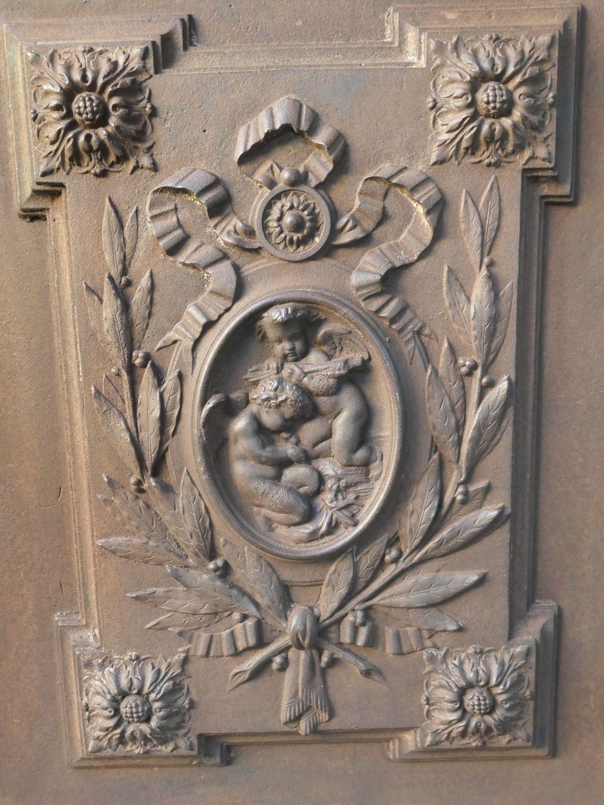Belgian Victorian 'Cupids' Fireback / Backsplash, Early 20th Century photo buy