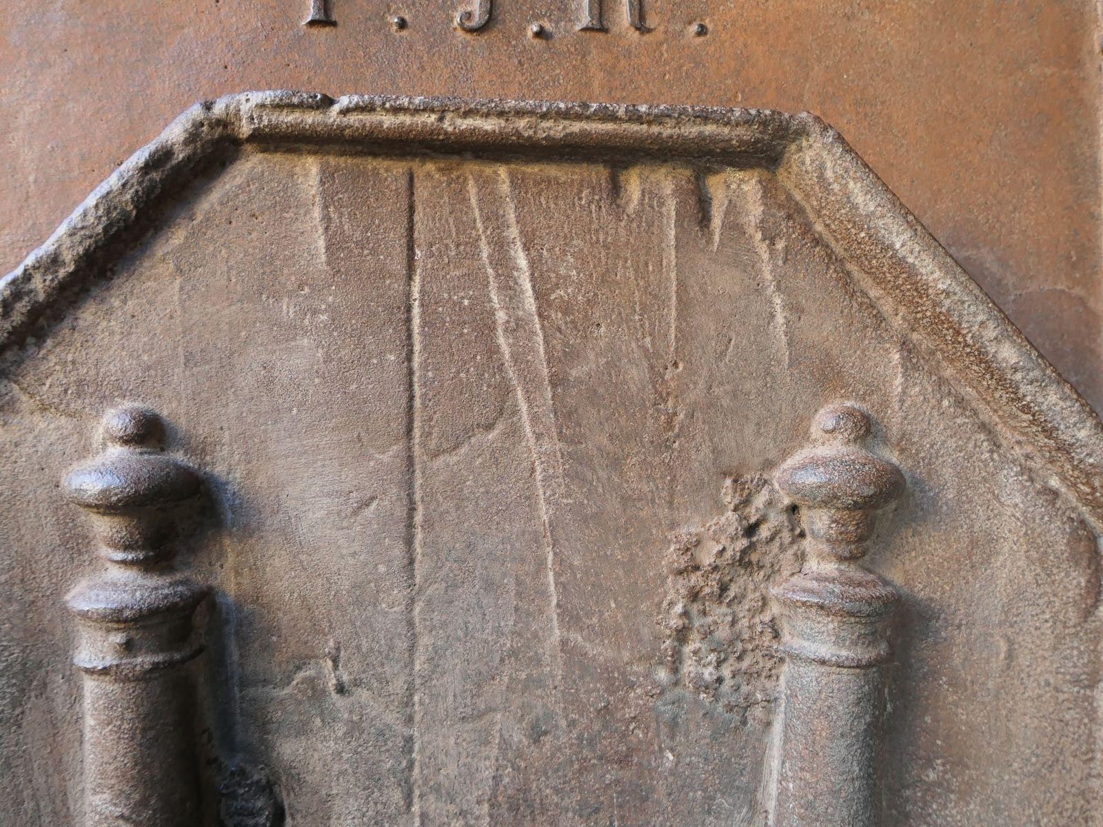 French Fireback / Backsplash With Pillars Of Hercules, 17th 18th Century photo 593.0