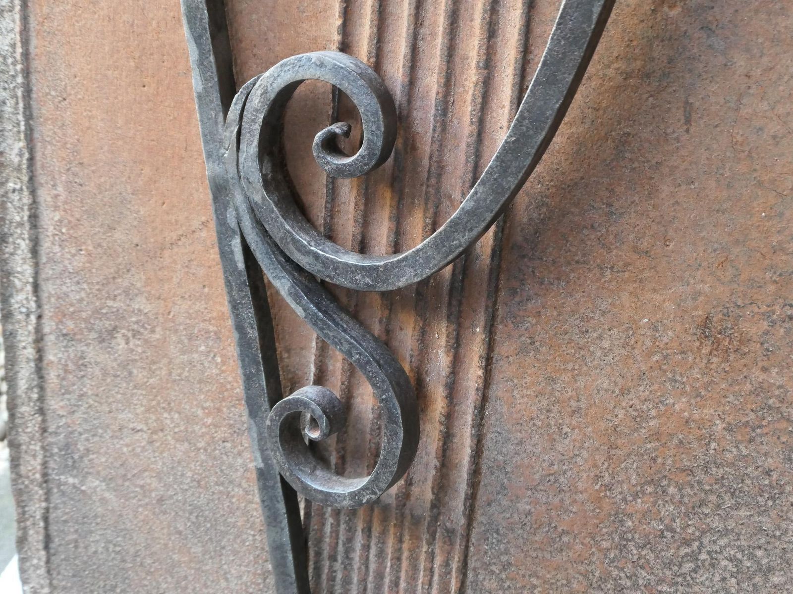 photo buy 17th 18th Century French Fireplace Crane