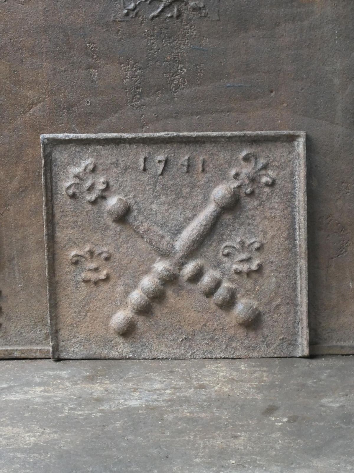 Antique Louis XIV 'Pillars With Saint Andrew's Cross' Fireback / Backsplash photo Home Fixtures