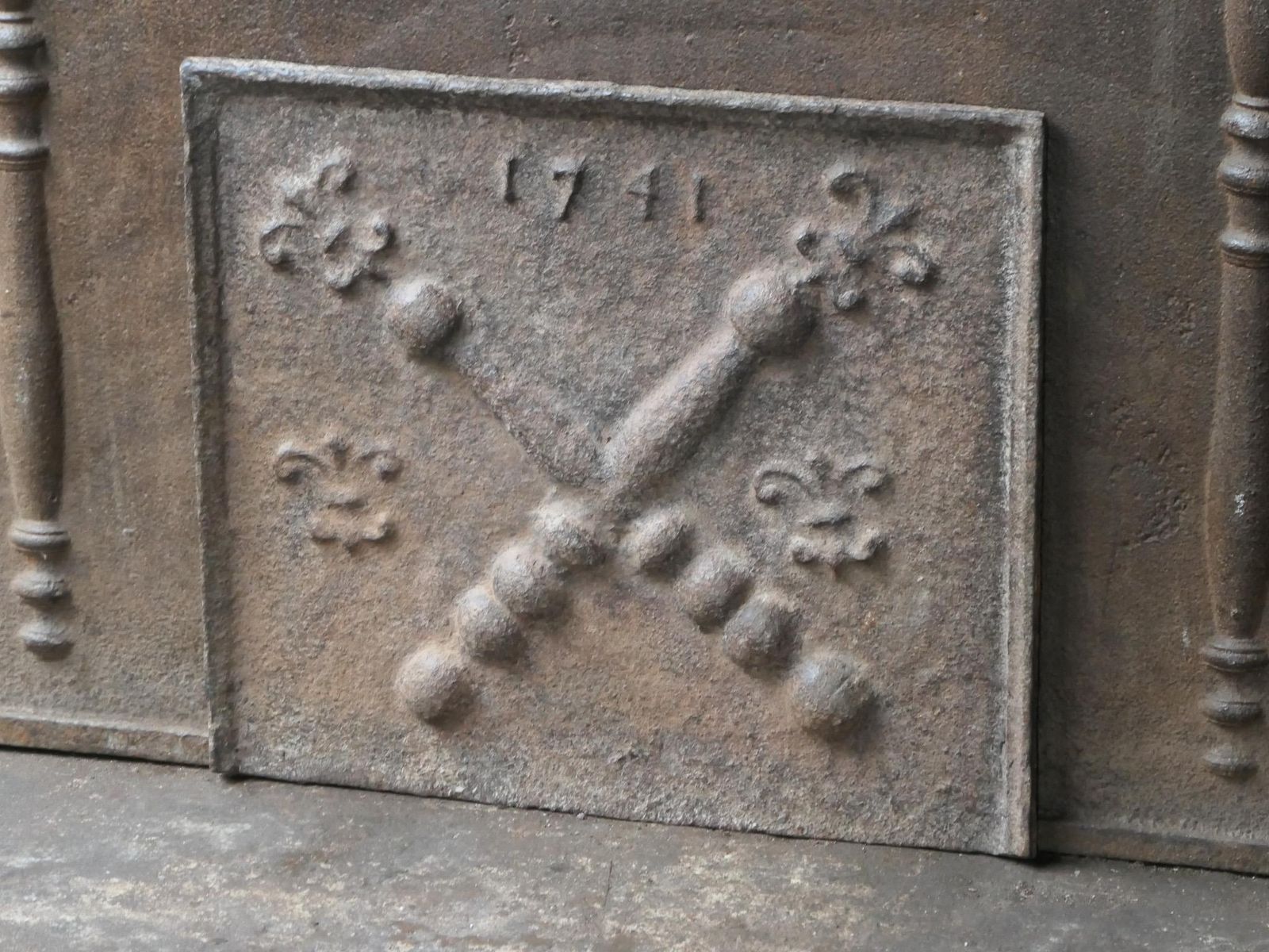 Antique Louis XIV 'Pillars With Saint Andrew's Cross' Fireback / Backsplash photo buy