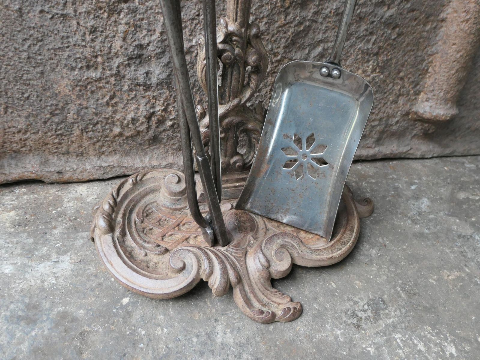 19th C. English Victorian Companion Set photo vinterior