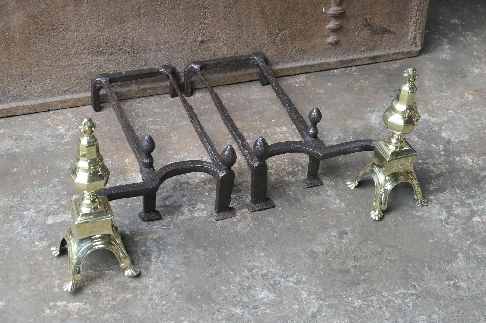 Antique French Louis XIV Fire Grate, Fireplace Grate, 17th Century photo vinterior