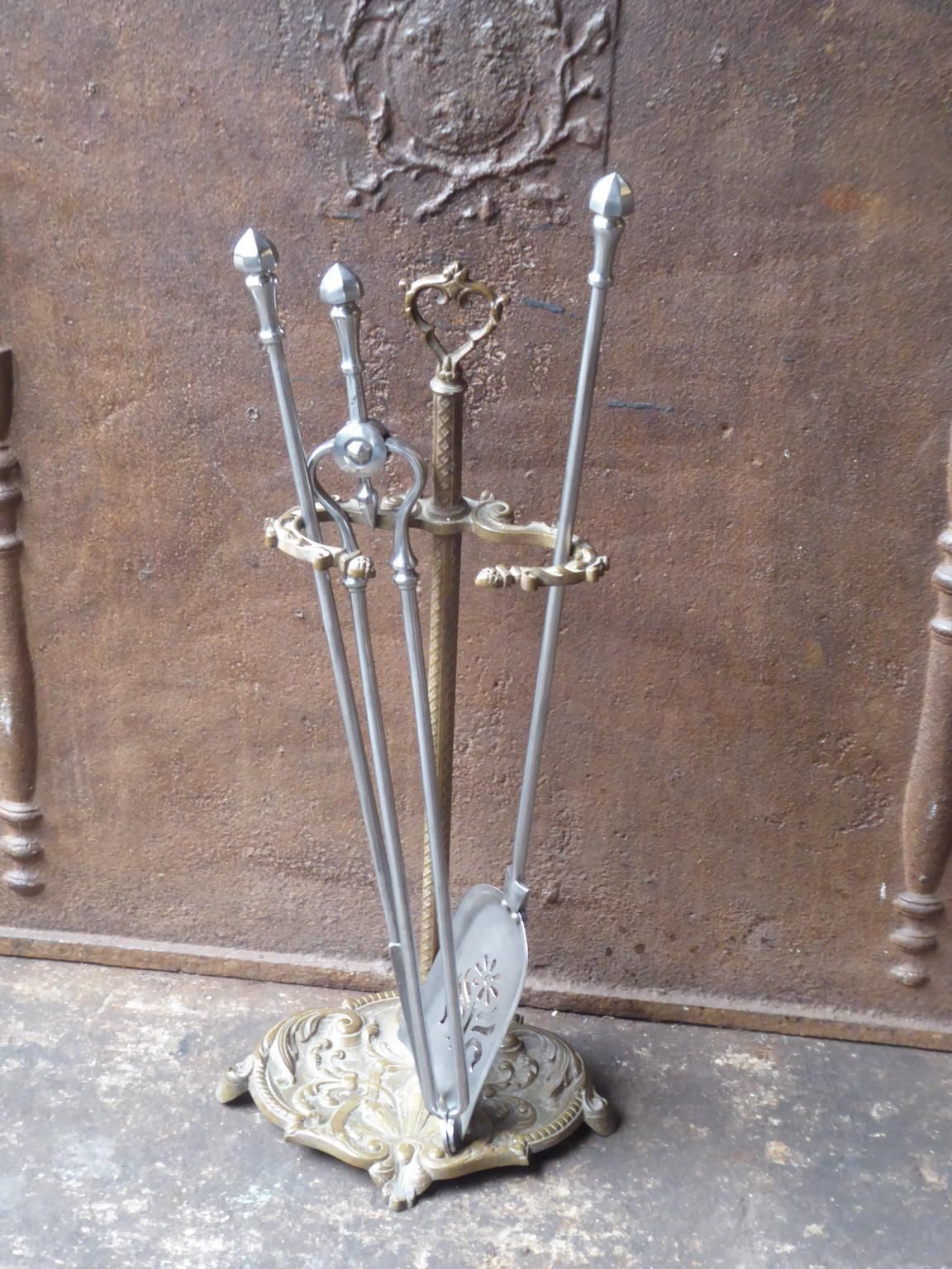 Antique English Victorian Fireplace Tools Or Fire Tools, 19th Century photo 832.0