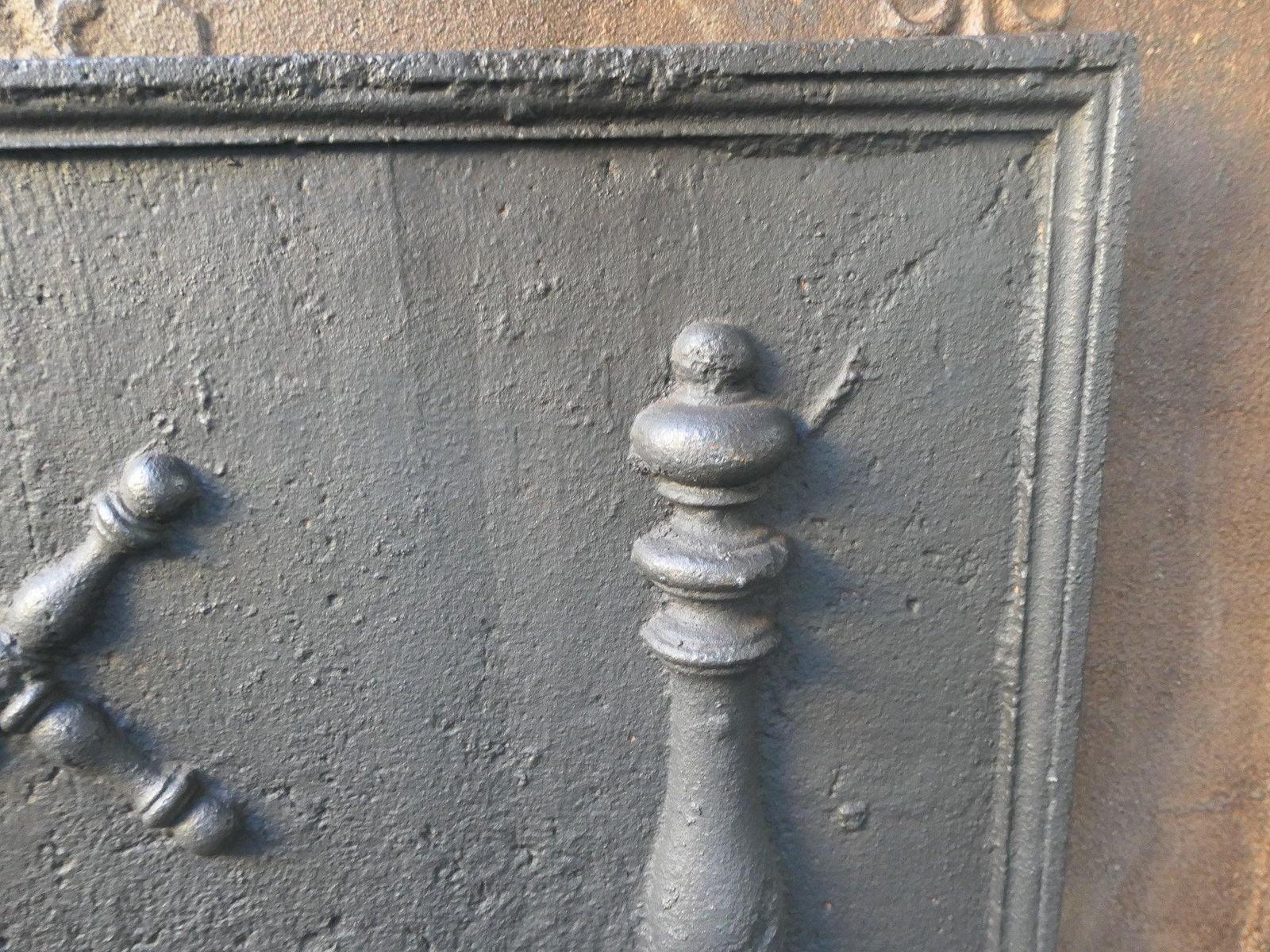 photo furniture 17th 18th Century French Louis XIV 'Saint Andrew's Cross' Fireback / Backsplash