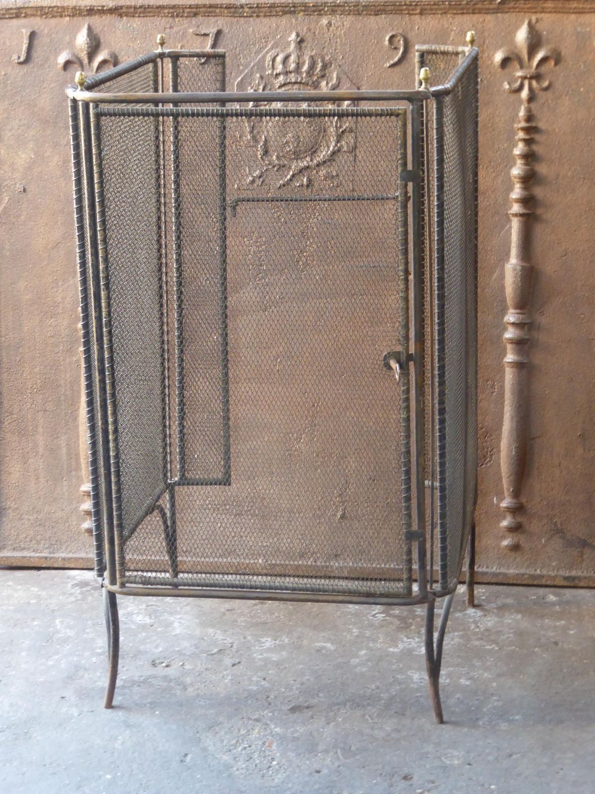 Antique French Napoleon III Fireplace Screen Or Fire Screen, 19th Century photo 1088.0