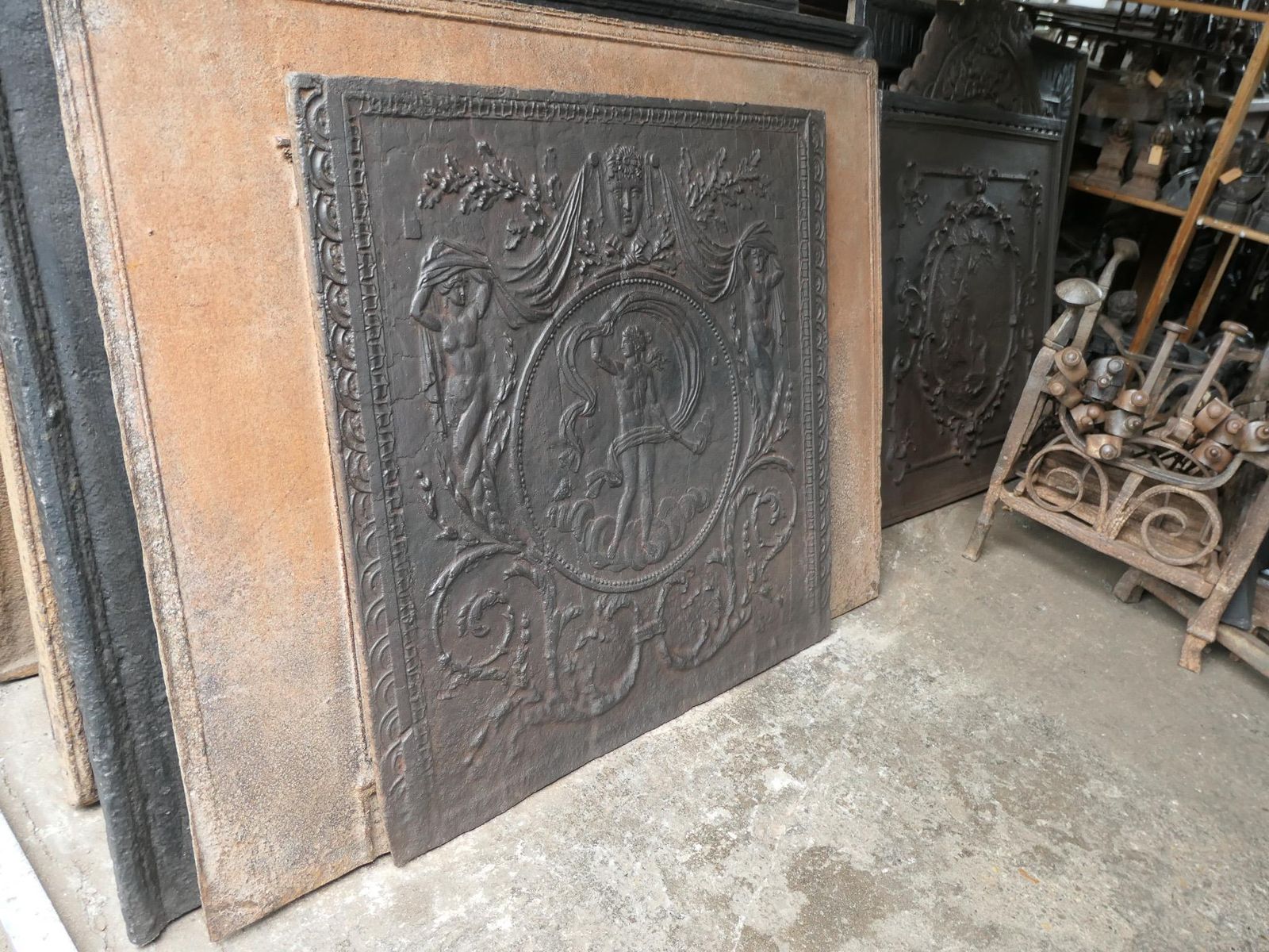 photo furniture Antique French Fireback / Backsplash With The Goddess Venus, 18th Century