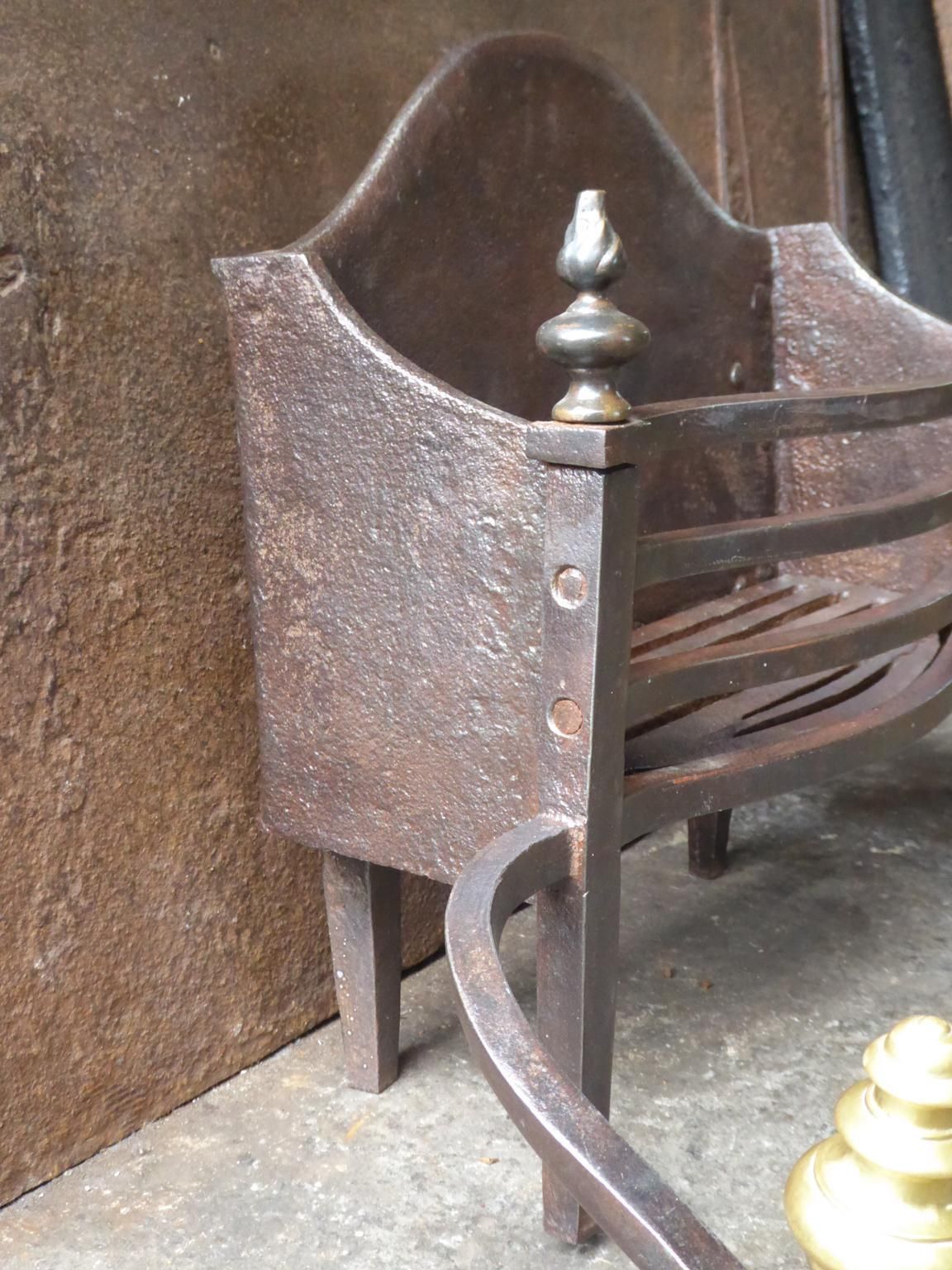 photo vinterior Large 18th 19th Century French Neoclassical Fire Grate, Fireplace Grate