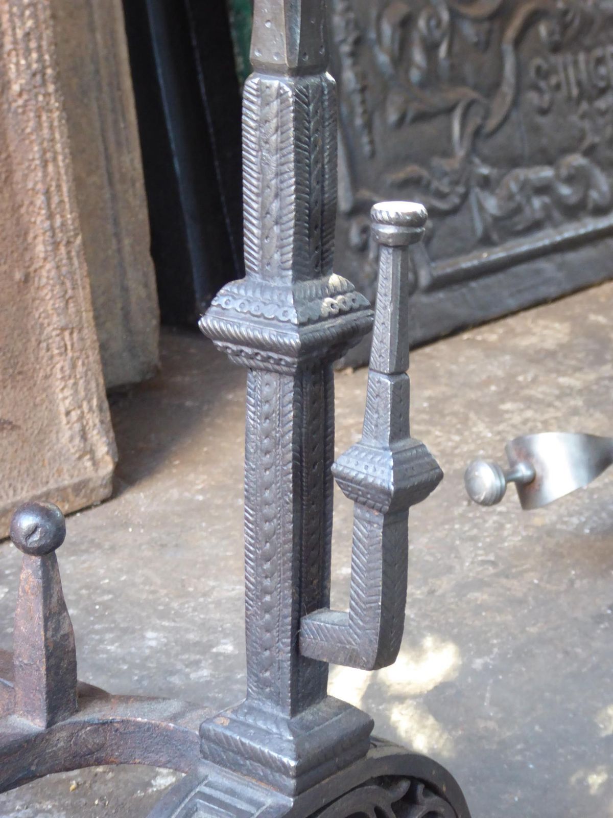 photo vinterior Antique French Neoclassical Fireplace Grate, Fire Grate, 18th 19th Century