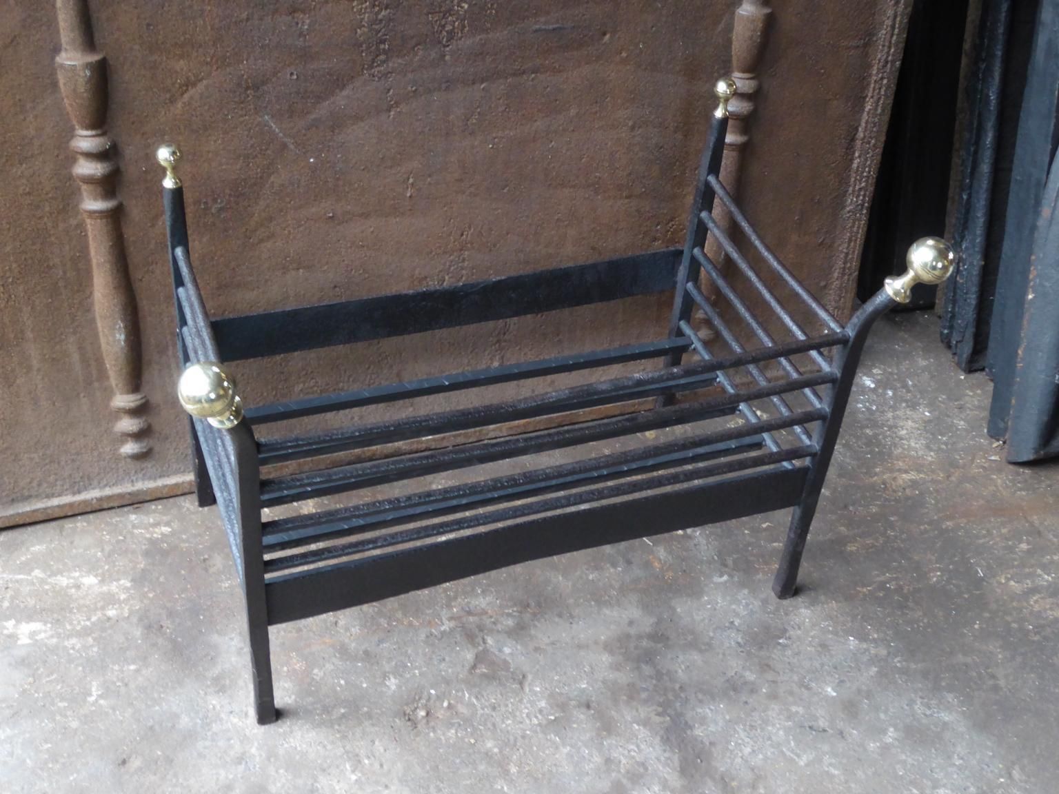 Antique Dutch Victorian Fireplace Grate Or Fire Basket, 19th Century photo vinterior