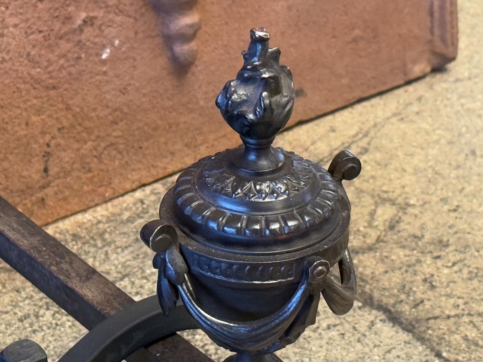 19th Century French Napoleon III Period Fireplace Grate Or Fire Basket photo vinterior