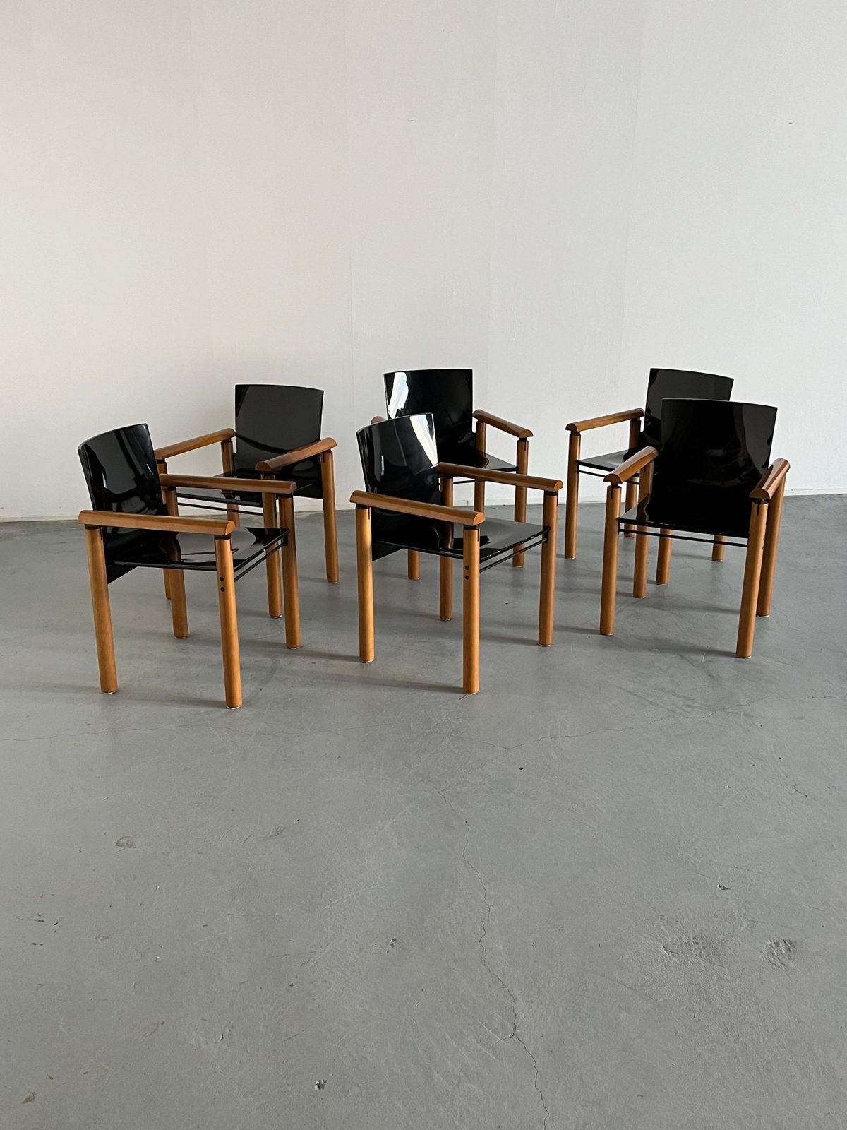 1 Of 6 Elegant Modernist Armchairs In Dark Gloss Finish, Attributed To Artelano photo 405.0