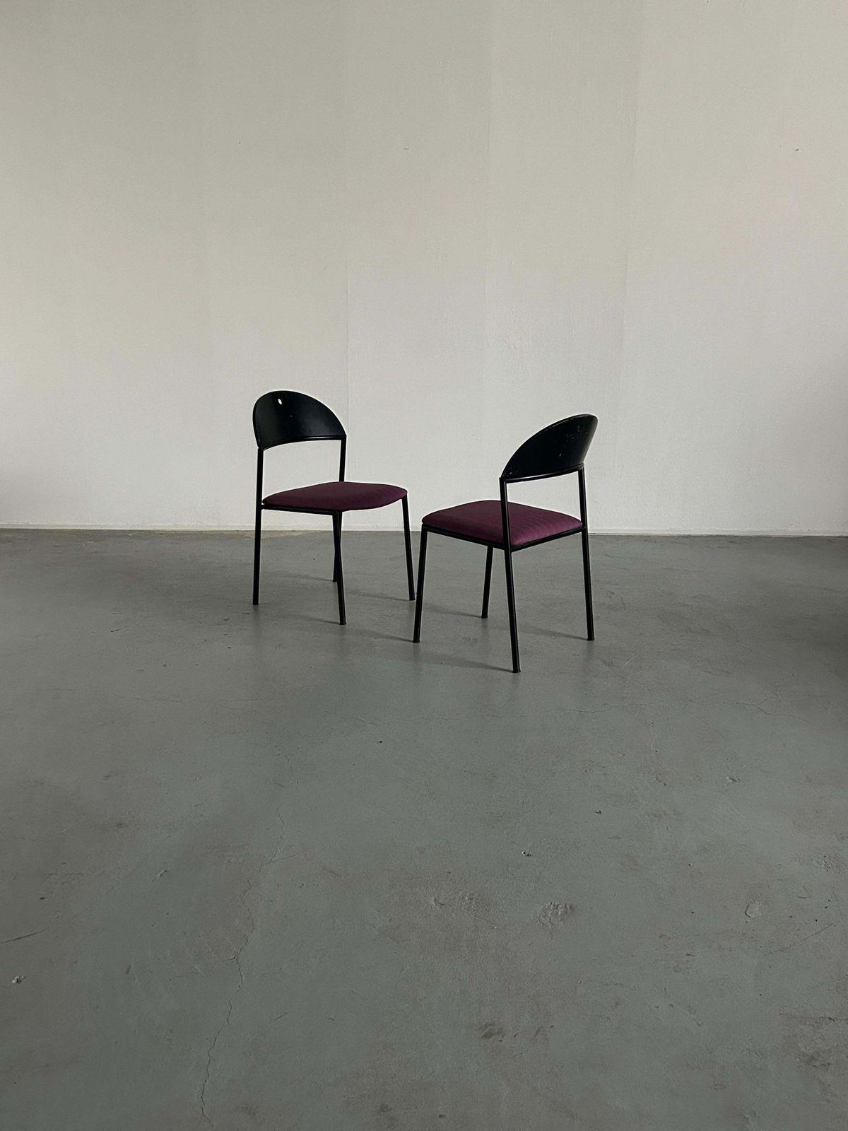 Pair Of Postmodern 'Thesis' Visitor Dining Chairs By Wiesner Hager, 90s Austria photo furniture