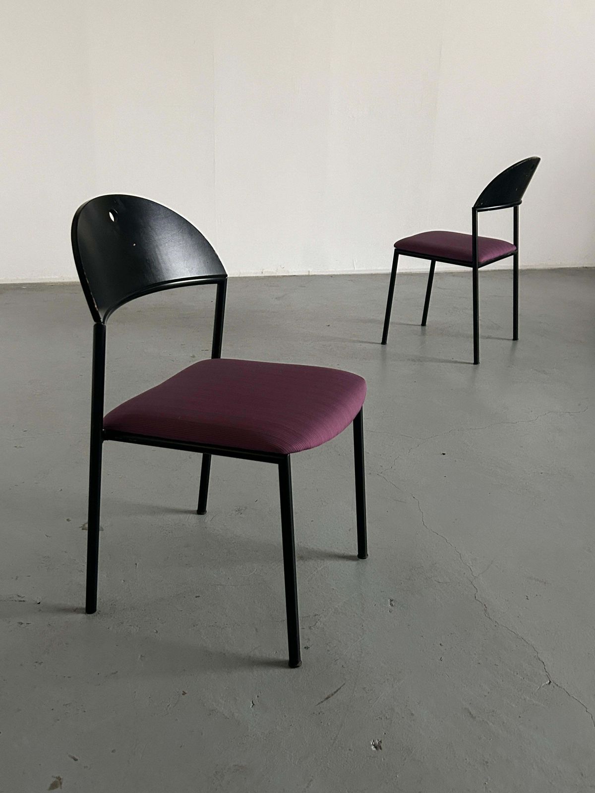 Pair Of Postmodern 'Thesis' Visitor Dining Chairs By Wiesner Hager, 90s Austria photo vinterior