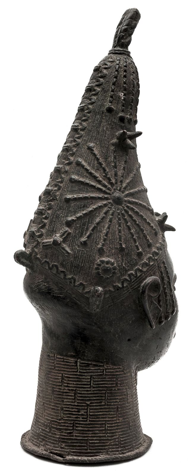 Head Of Queen Iyoba, African photo vinterior