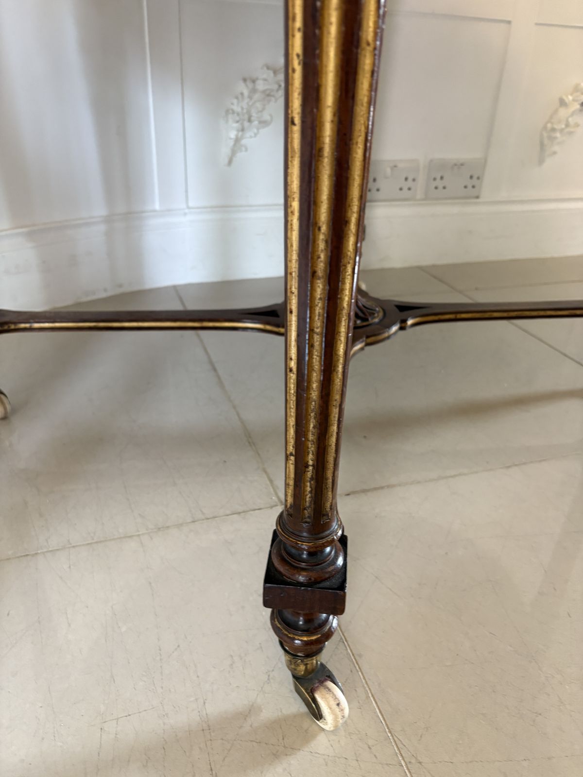 Outstanding Quality Antique 19th Century Burr Walnut Inlaid Centre Table photo buy