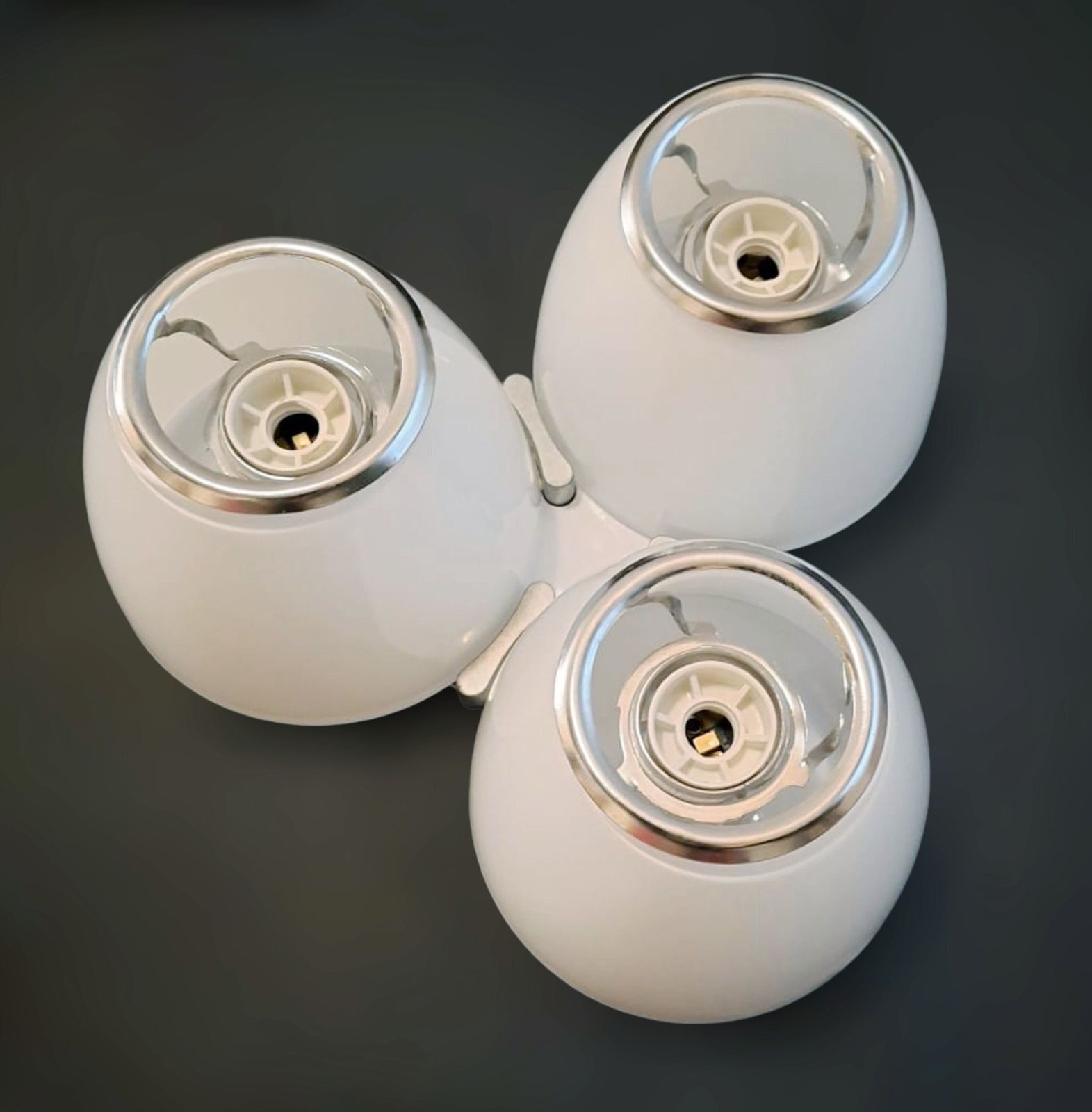 Pair Of "Deltakalias" Sconces By Artemide photo vinterior