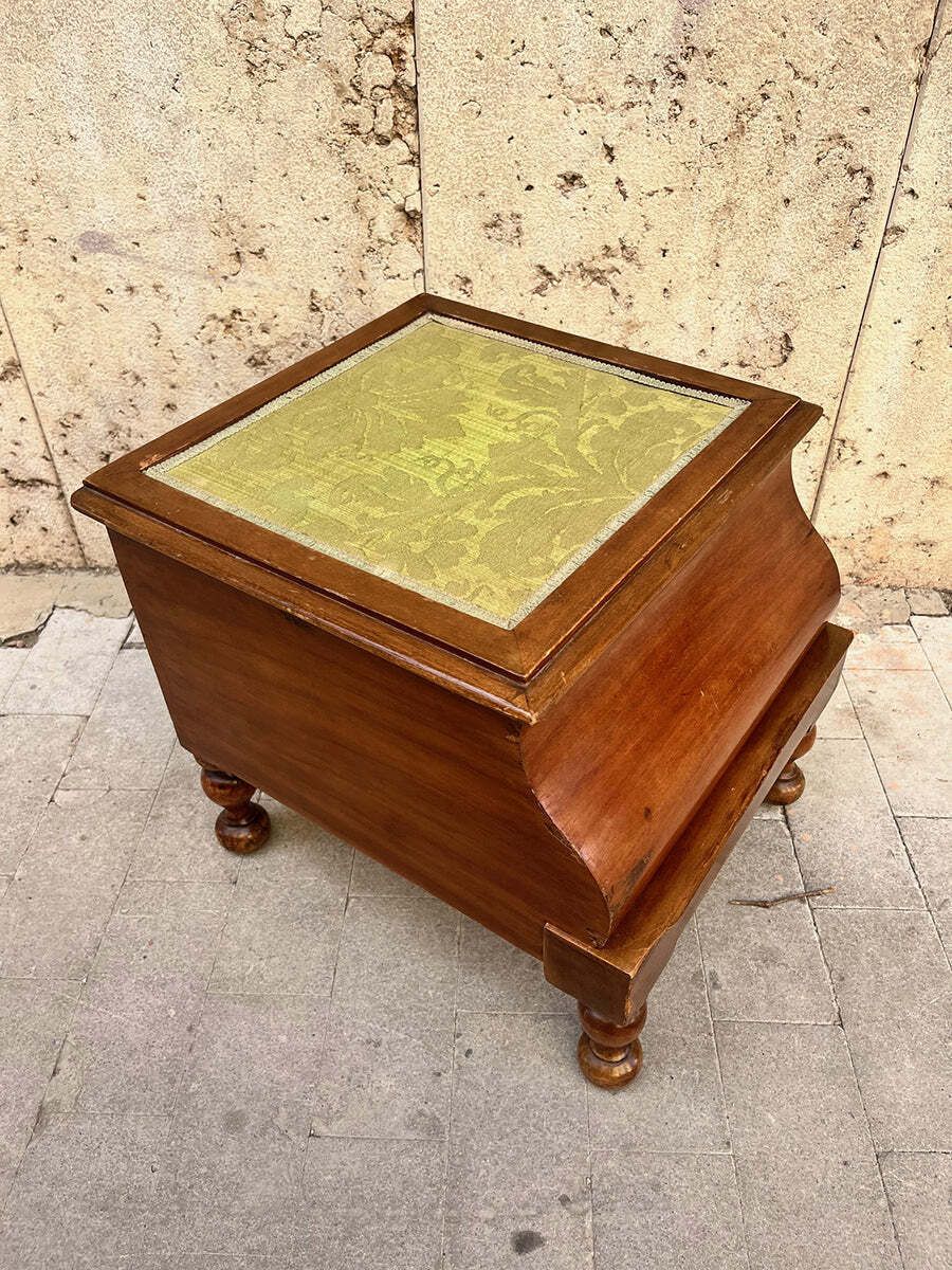 Shoe Rack Footrest With English Chest '900  Top Antiques photo furniture
