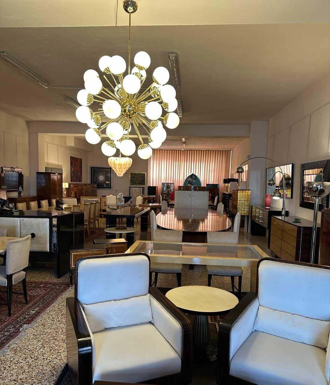photo vinterior Stunning Mid Century Modern Murano Glass & Brass Sputnik Chandelier