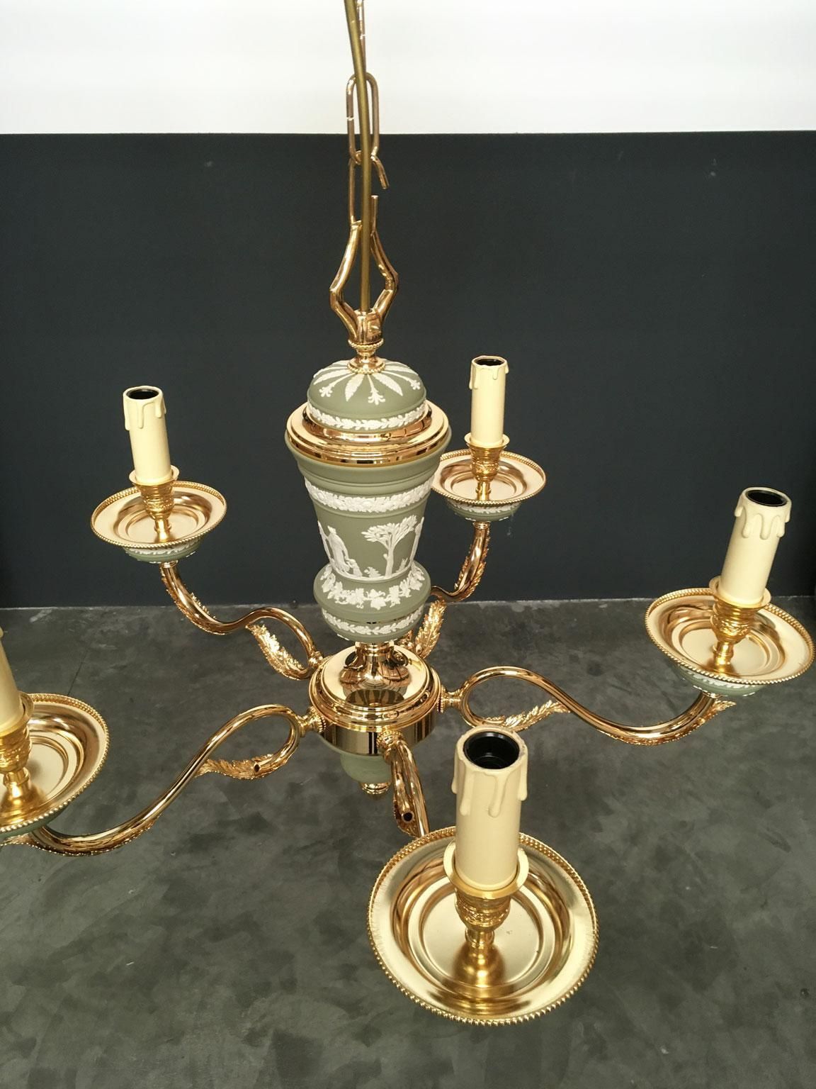 Italy 1970 Hollywood Regency Style Green Porcelain And Brass Chandelier 5 Lights photo vinterior