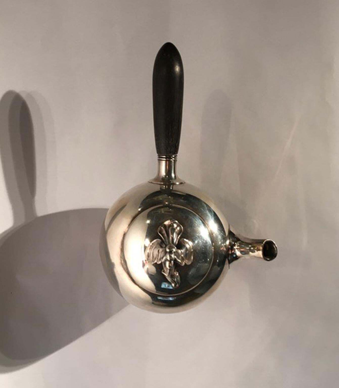 1361.0 Ghoram Early 20th Century New York Sterling Silver Chocolate Pot photo