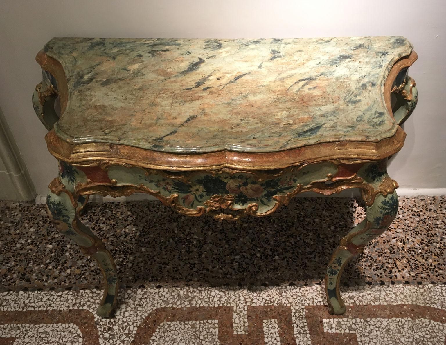1750 Venezia Wooden Light Blue And Green Lacquered Engraved Console With Flowers photo for sale
