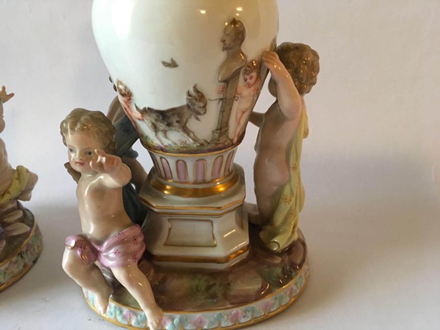 Europe Mid 19th Century Meissen Pair Porcelain Vases photo vinterior
