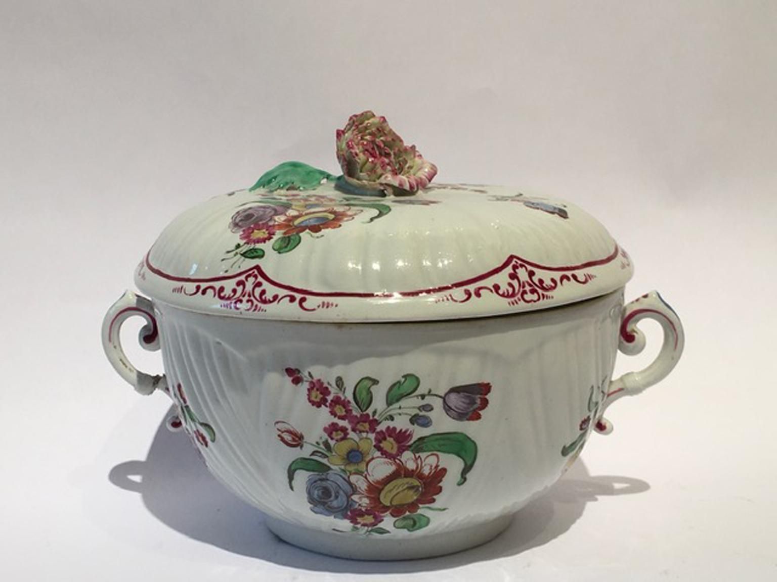Italy 18th Century Richard Ginori Porcelain Covered Cup With Floral Drawings photo furniture