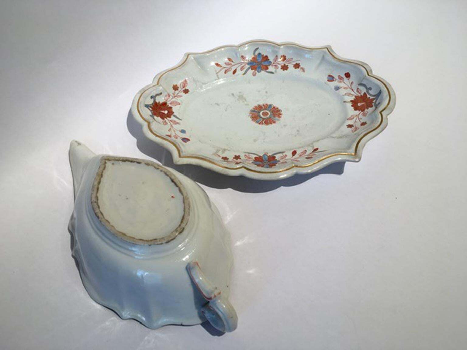 Italy Richard Ginori 18th Century Porcelain Sauce Terrin Floral Drawings photo for sale