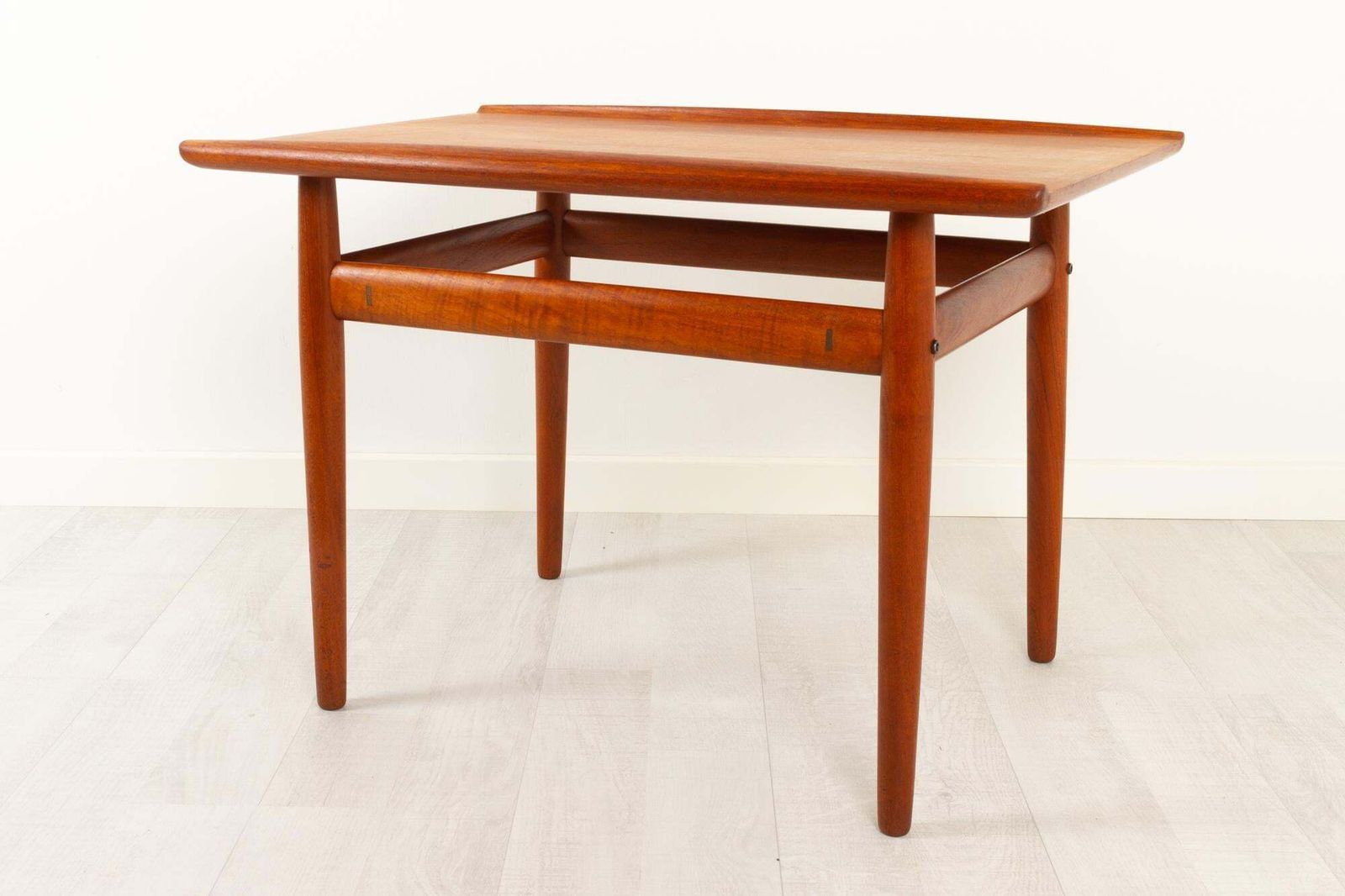 Vintage Danish Teak Side Table By Grete Jalk For Glostrup Møbelfabrik, 1960s photo vintage