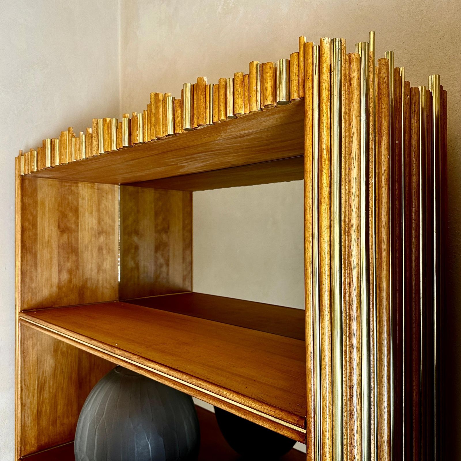 Late 20th Century Pair Of Wood & Brass Breadsticks Bookcases W/Bronzed Mirrors photo vinterior