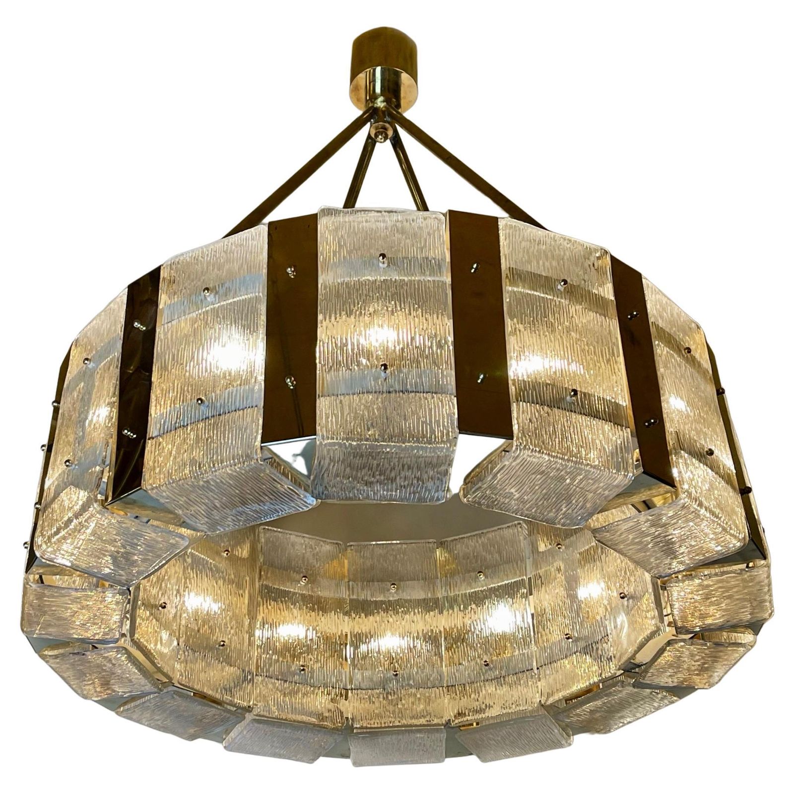 Late 20th Century Round Brass & Transparent Textured Murano Art Glass Chandelier