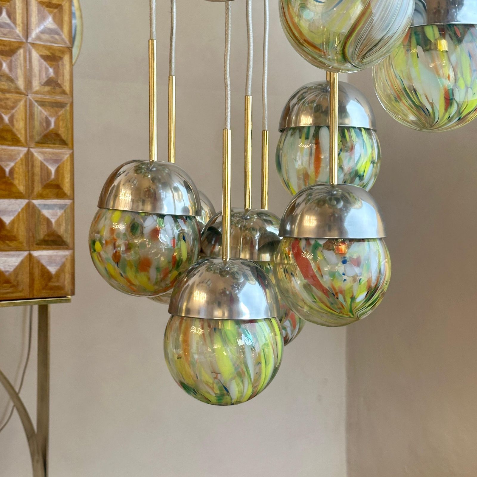 photo vinterior Late 20th Century Chrome, Brushed Steel, Brass & Murano Glass Cascade Chandelier