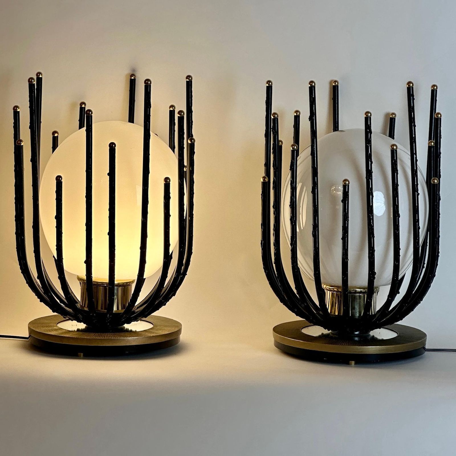 Late20th Century Pair Of Black Iron, Brass & Opaline Glass Brutalist Table Lamps photo Lighting