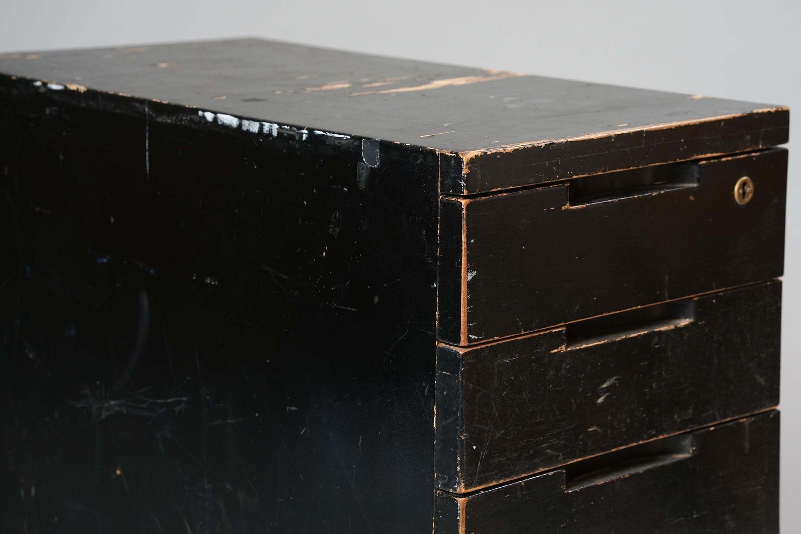 Model B96 Chest Of Drawers, Aino Aalto, Oy Huonekalu  Ja Rakennustyötehdas Ab photo furniture