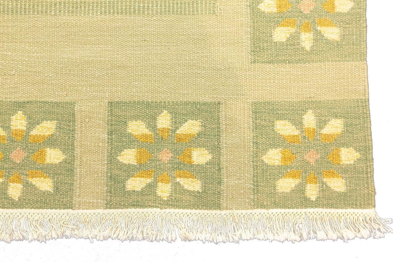 Scandinavian Rug Flat Weave Beige&Sage Green Color photo 1608.0