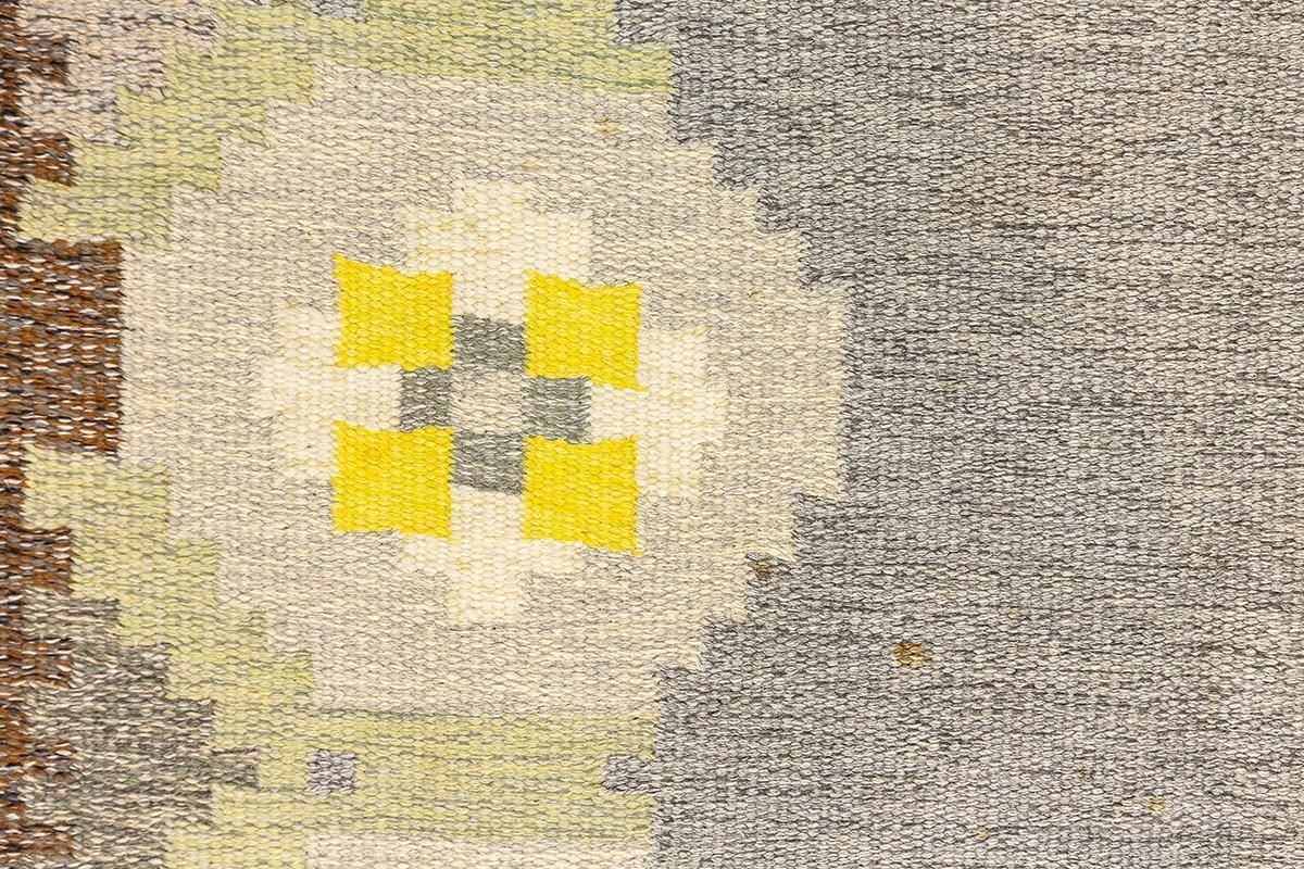 Scandinavian Rug Geometric Design Gray Field photo 1673.0
