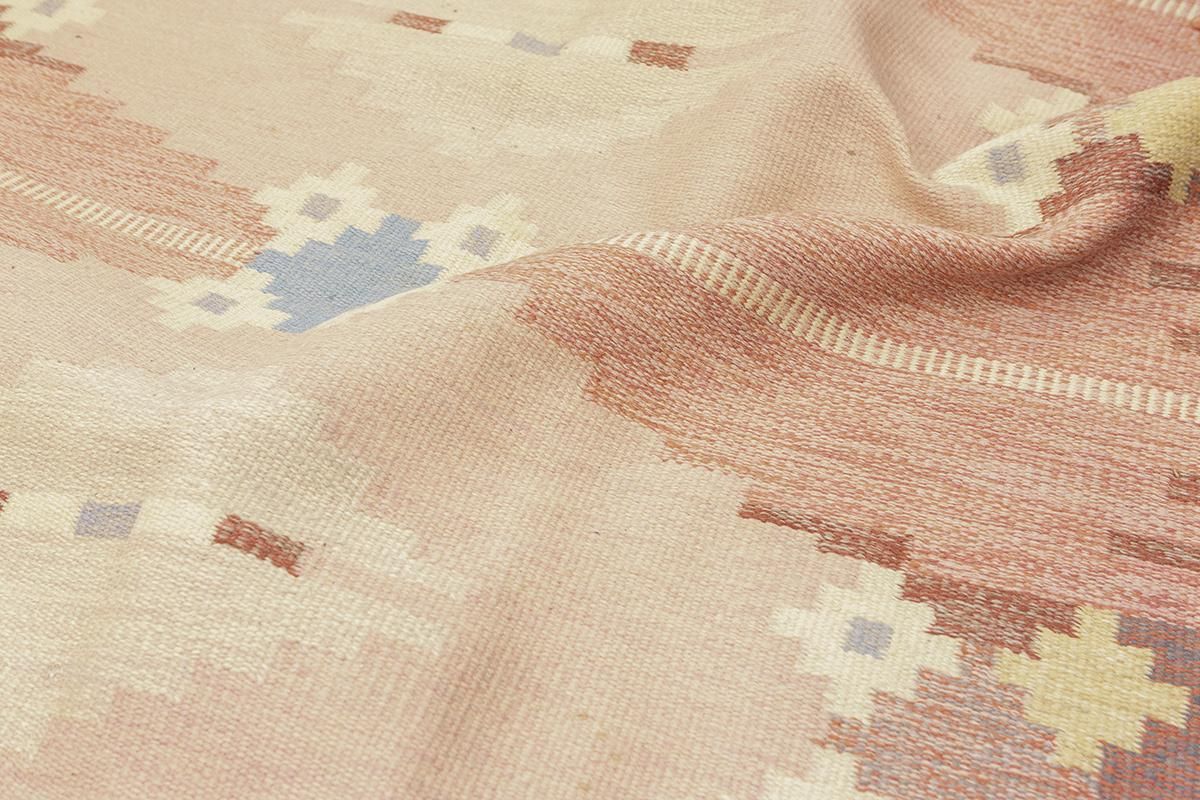 Scandinavian Rug Rollakan  Earthy Tones photo vinterior