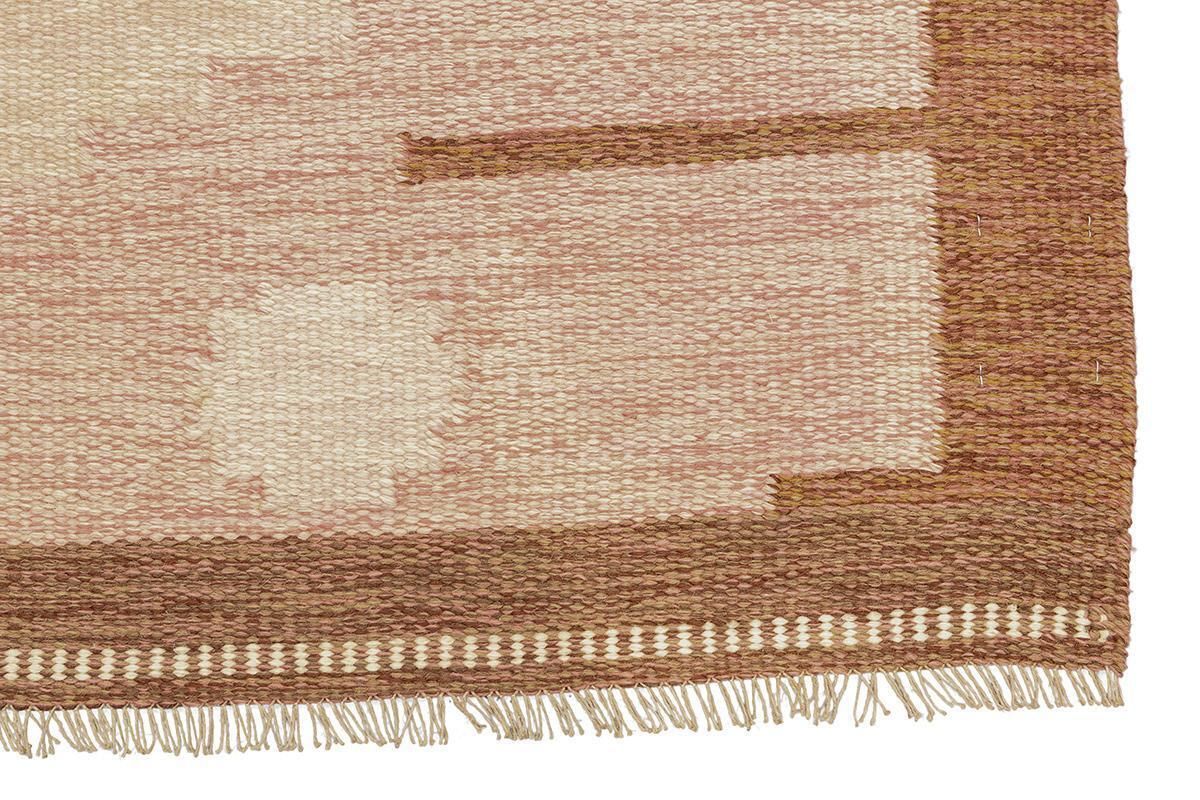 Scandinavian Rug Rollakan  Earthy Tones photo Textiles