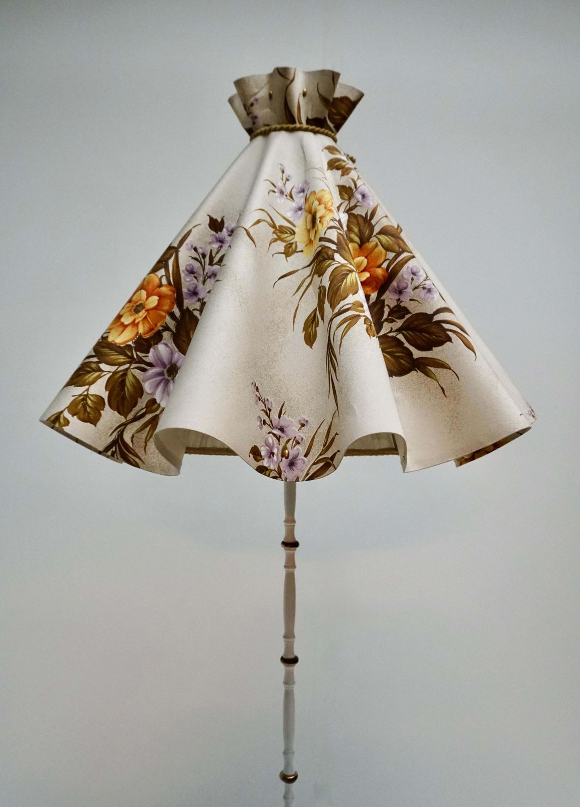 Midcentury Brass Floor Lamp, Flower Shade, Italy photo 1616.0