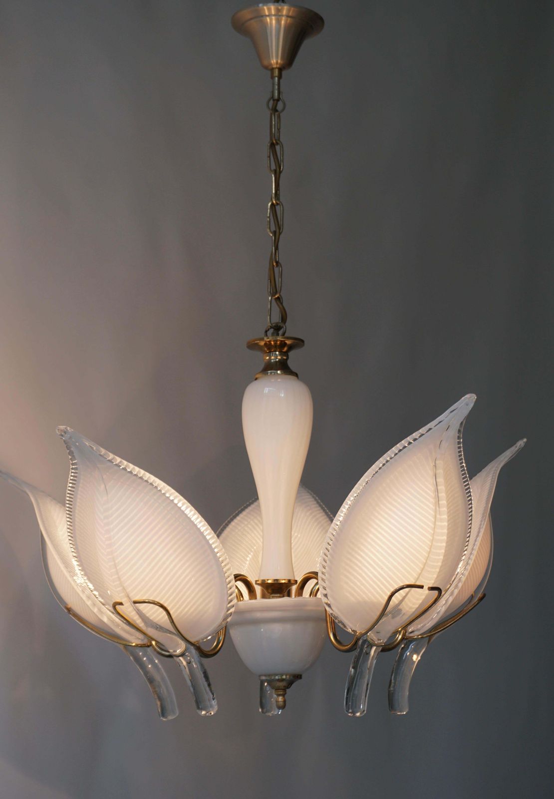 Mid Century Modern Murano 5 Leaf Chandelier By Franco Luce photo 1616.0