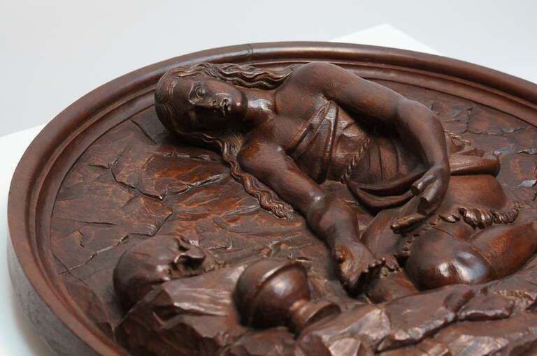 Italian Carved Oak Tondo Representing Maria Magdalene As A Penitent photo 2316.0