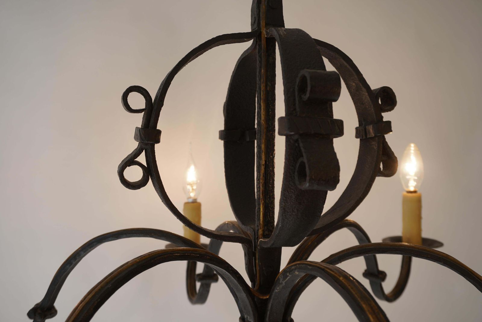 photo furniture Wrought Iron Chandelier, France