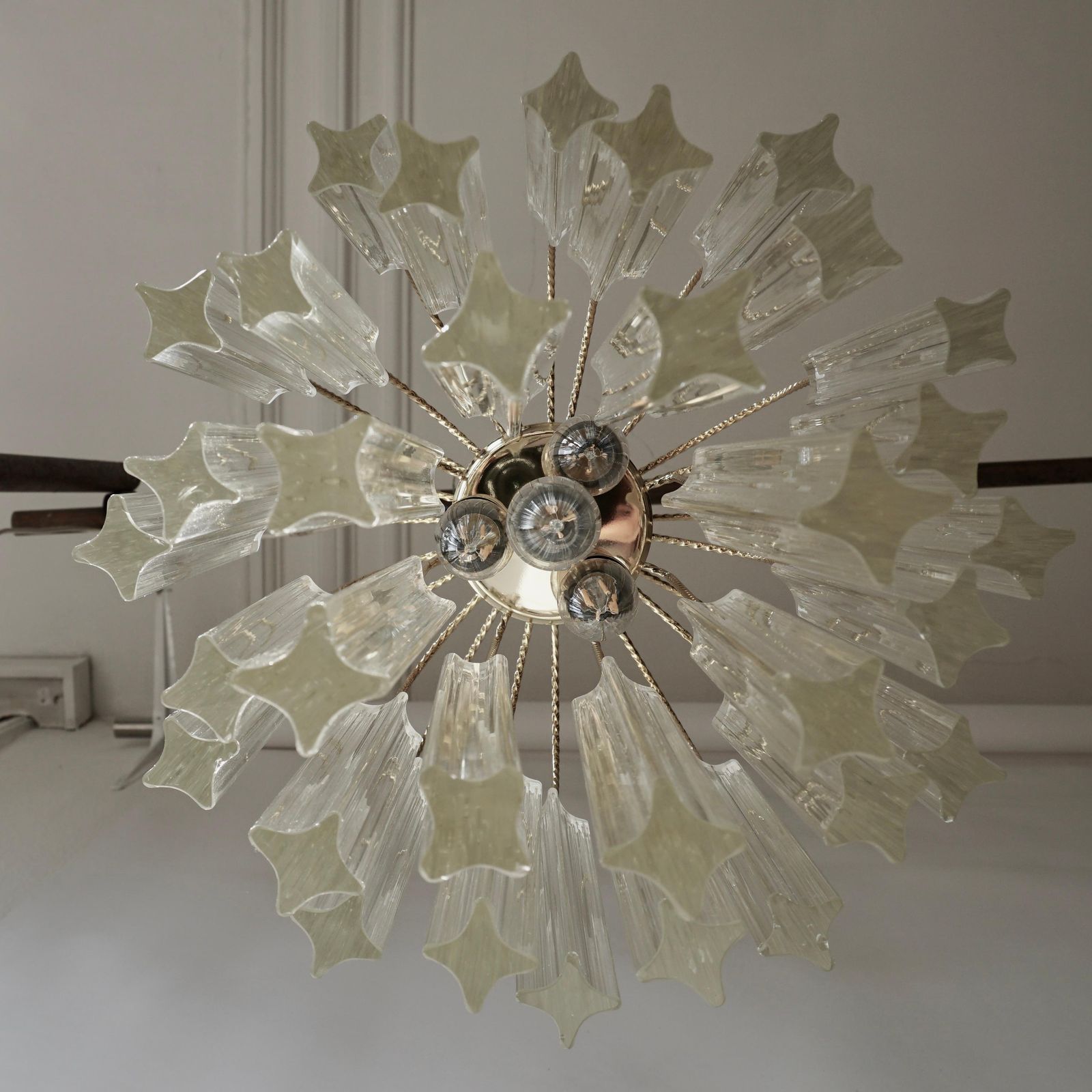 photo furniture Venini Italian Quatro Punta Crystal Prism Chandelier