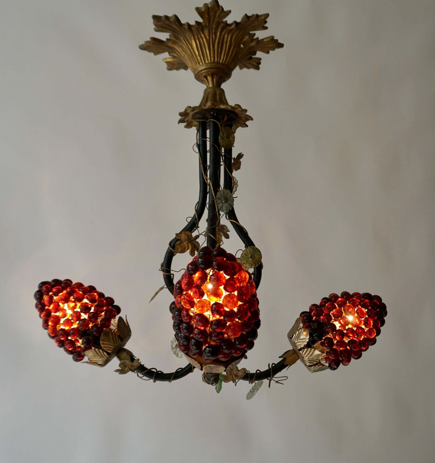 Italian Venetian Murano Glass Grape And Flower Chandelier photo 2892.0