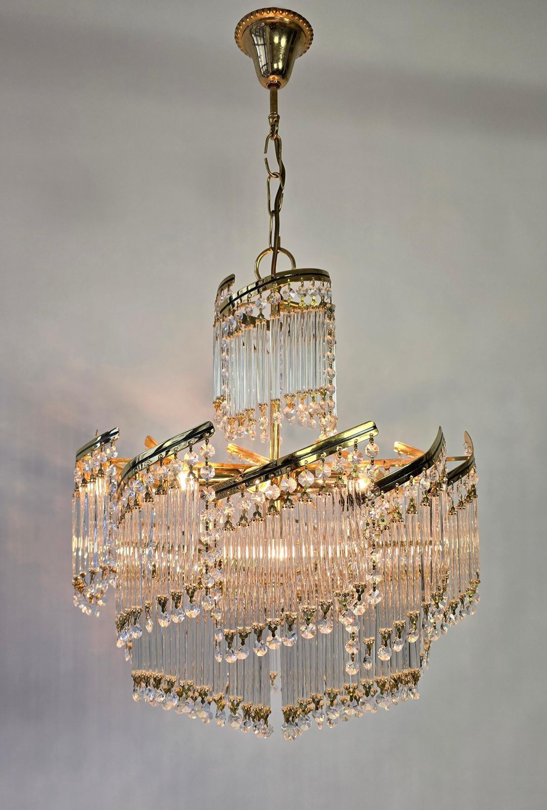 Spectacular Italian Chandelier – Undulating Elegance In Glass And Brass, 1970s photo vinterior