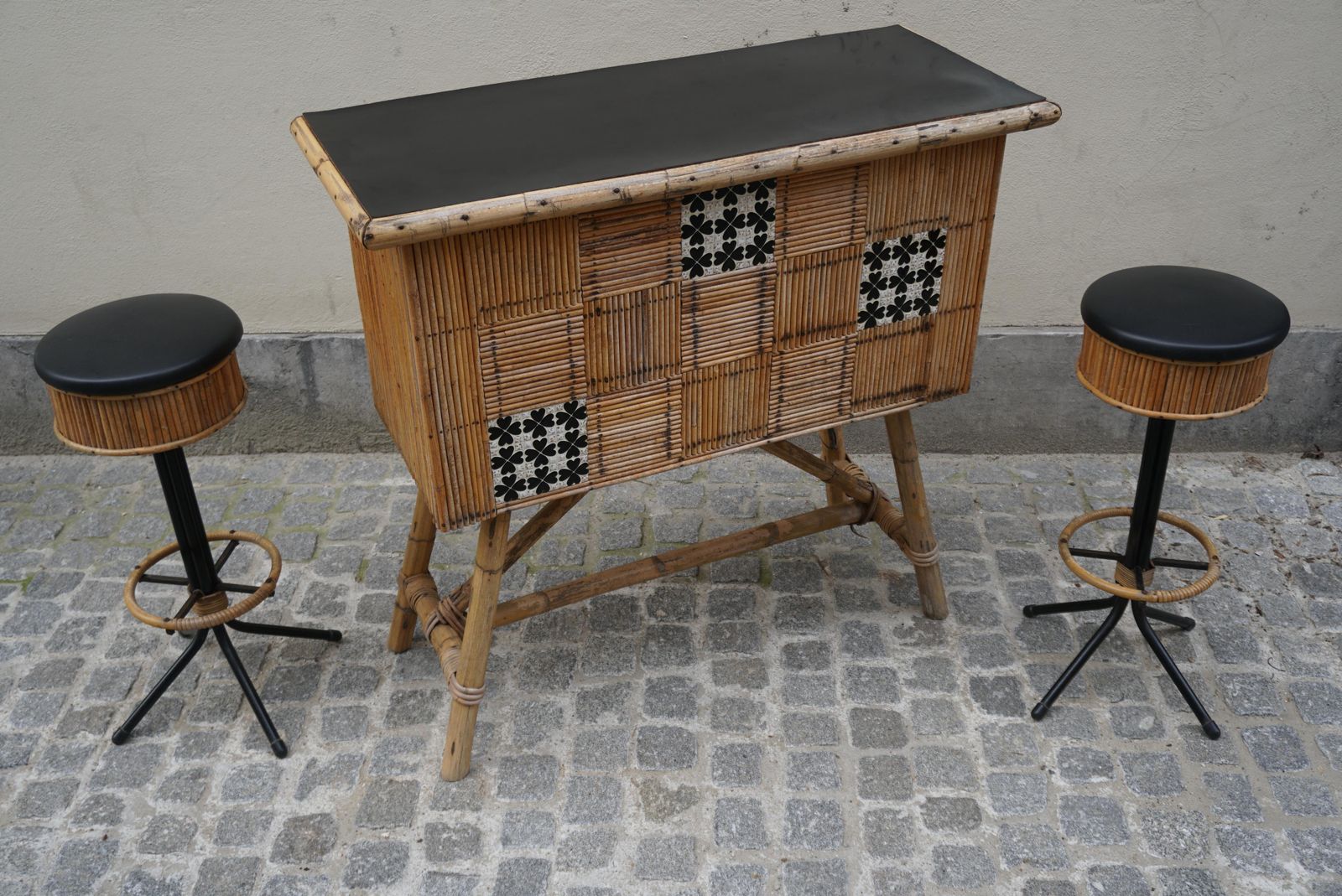 1950s Midcentury Rattan And Bamboo Tiki Bar With Two Stools photo for sale