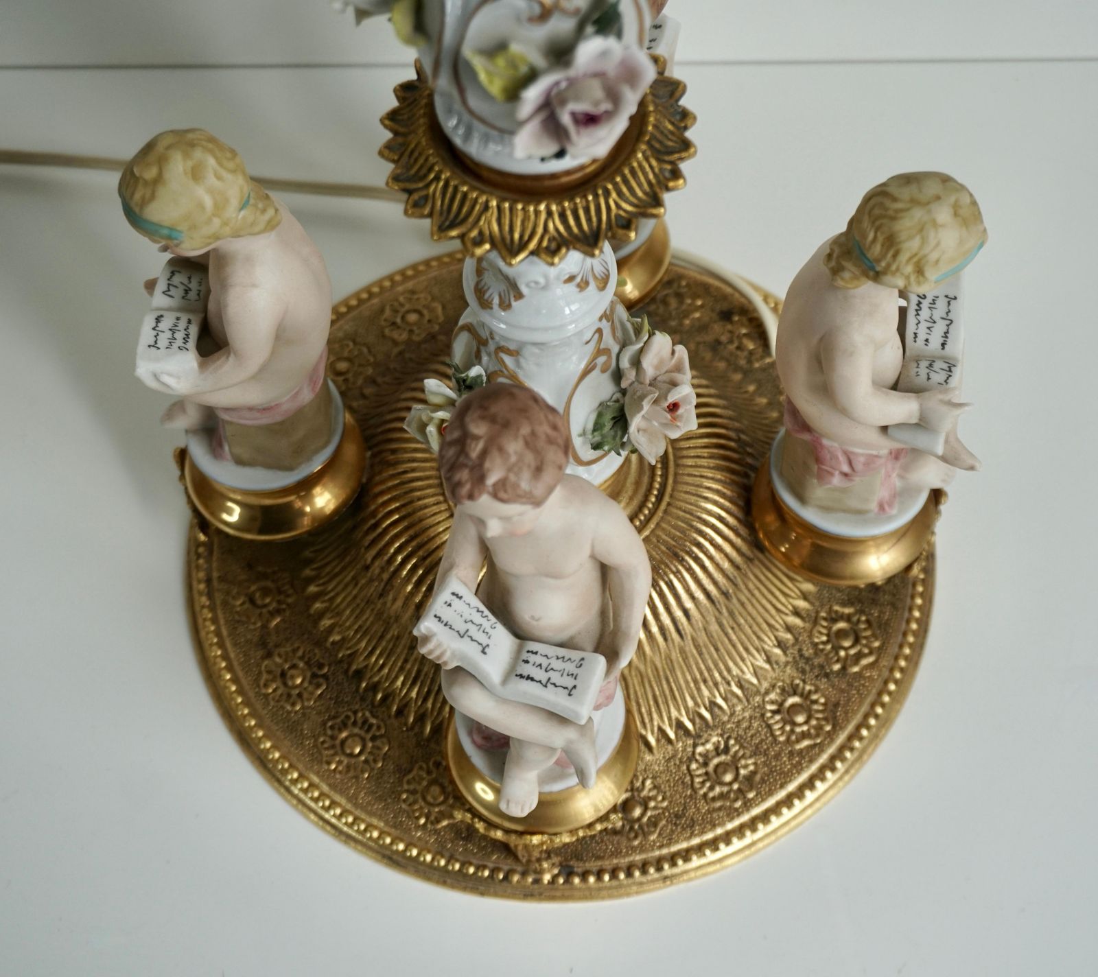 photo buy Italian Victorian Porcelain Cherub Lamp