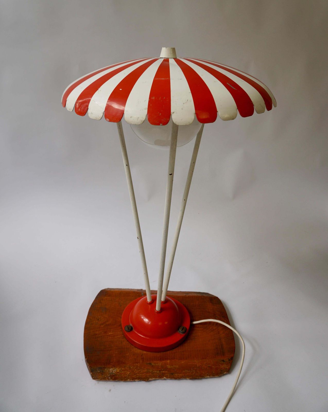Charming Vintage Garden Lamp From The 1950s   Red And White photo buy
