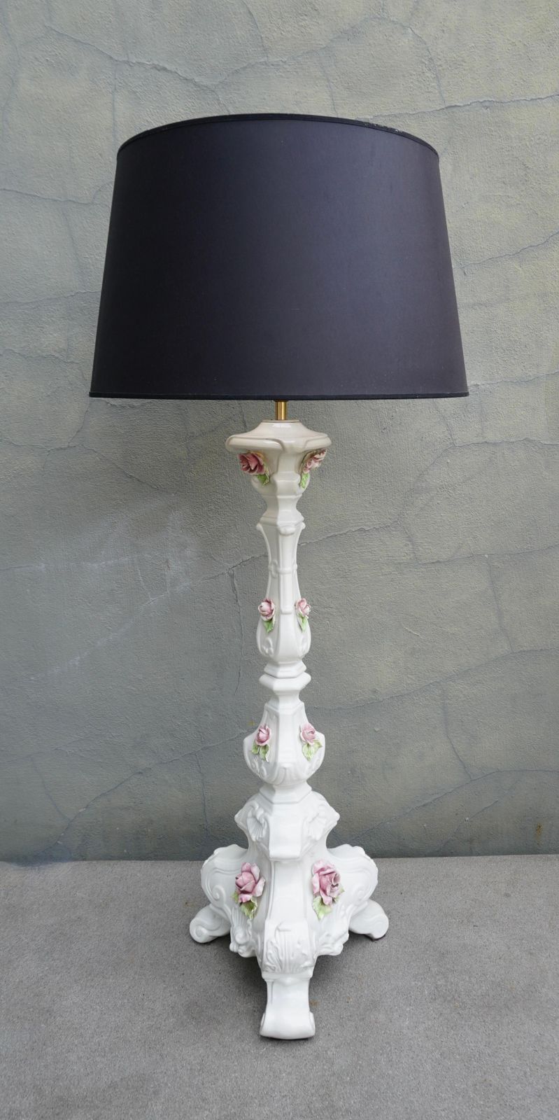 Pair Of Midcentury Italian Rococo Style White Porcelain Lamps photo 2850.0
